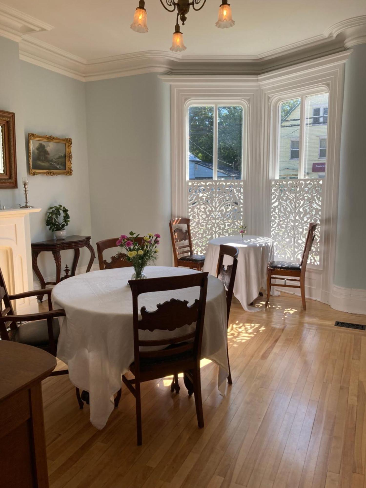 The Red House Fredericton Bed & Breakfast Luaran gambar