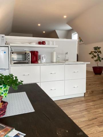 The Red House Fredericton Bed & Breakfast Bilik gambar