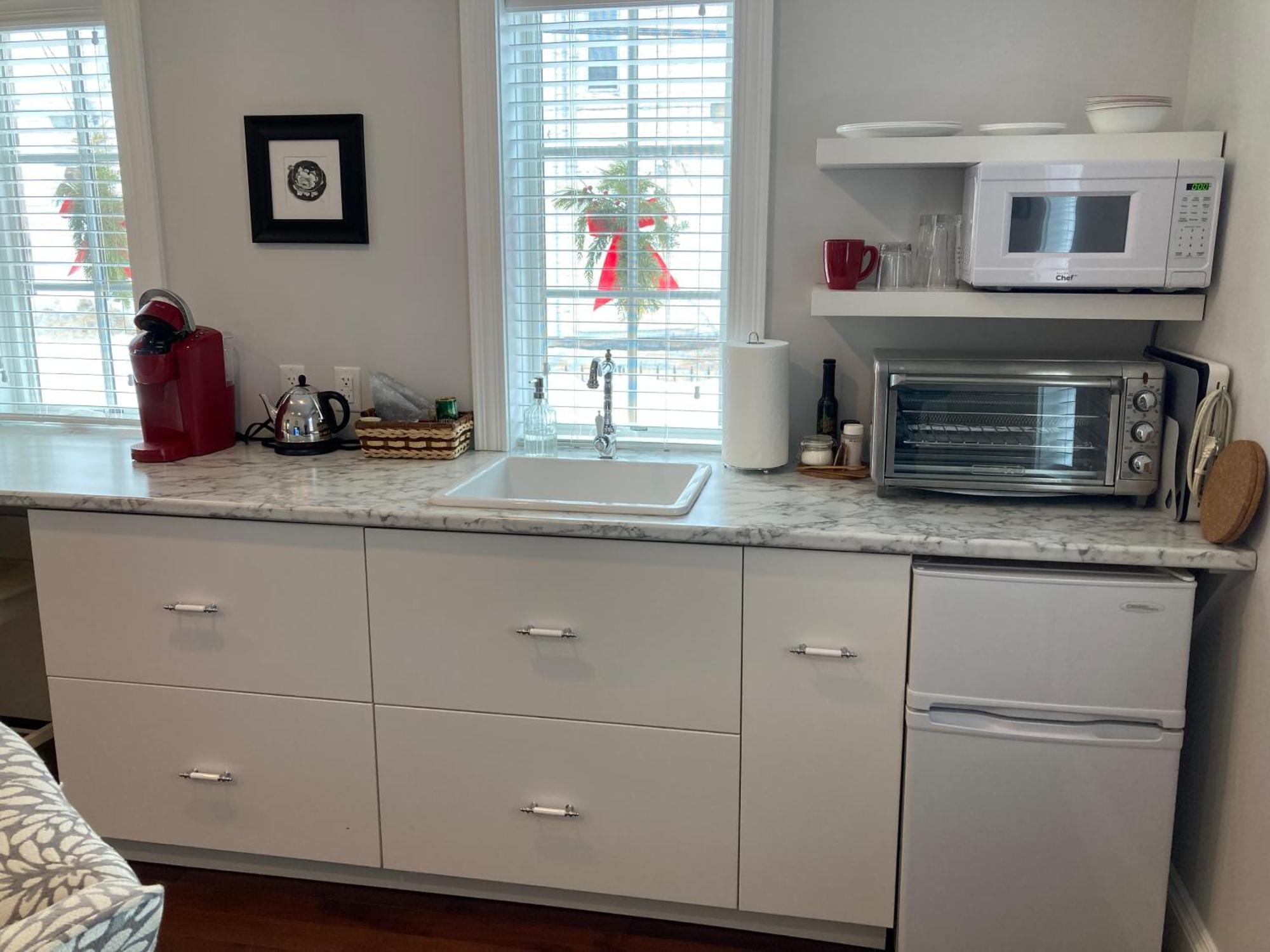 The Red House Fredericton Bed & Breakfast Bilik gambar